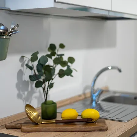 Lägenhet Stayeasy Quadronno33 - 3 Bedrooms, 2 Baths - Duomo Walking Distance *