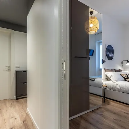 Stayeasy Quadronno33 - 3 Bedrooms, 2 Baths - Duomo Walking Distance Apartman *